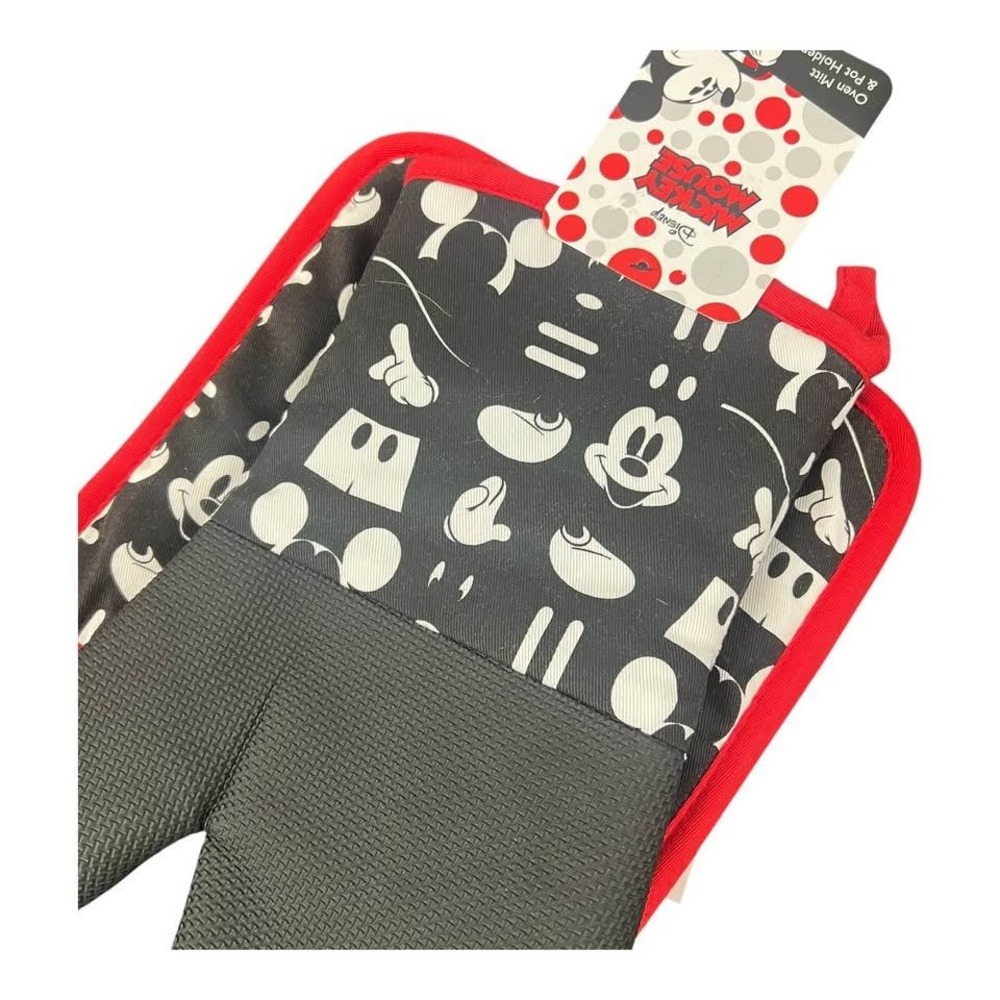 Disney Mickey Mouse Oven Mit & Pot Holder Part Silicone New With Tags